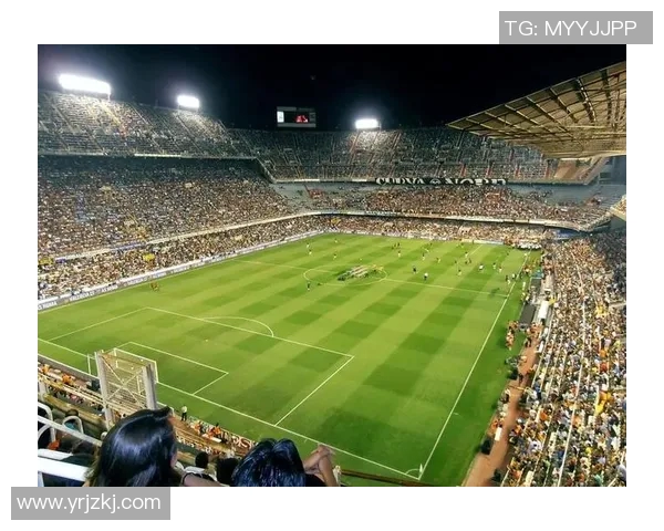 11号足球巨星的传奇故事与绿茵场上的非凡瞬间 11号足球巨星的传奇故事与绿茵场上的非凡瞬间